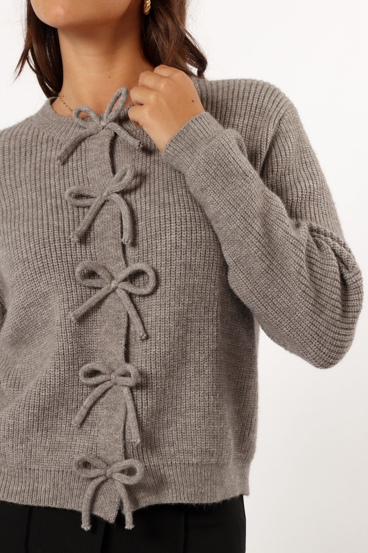 Wilde Bow Front Cardigan in Light Grey – view 5 of 9