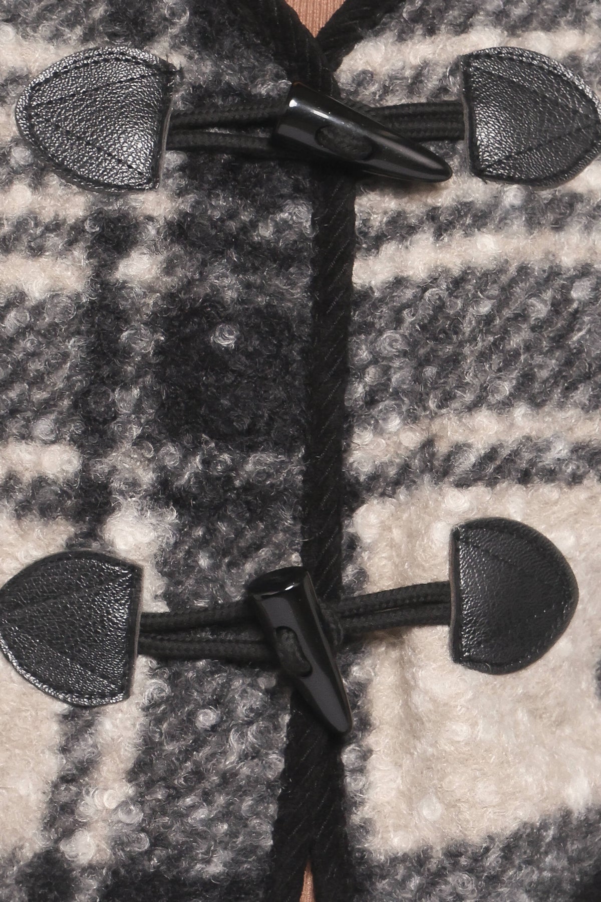 Austin Plaid Jacket in Black – view 6 of 6