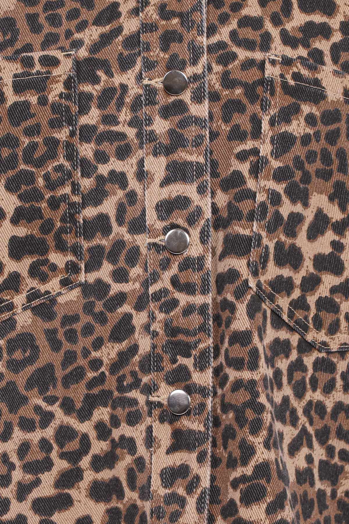 Elias Shacket in Leopard – view 6 of 6