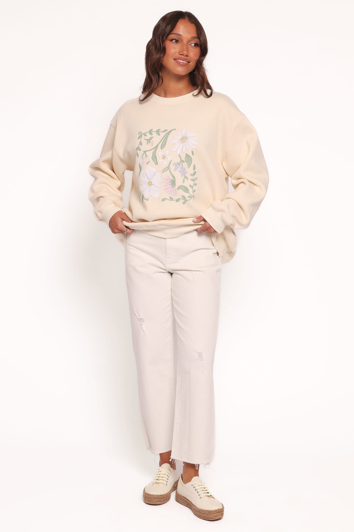 Flower Garden Graphic Sweatshirt in Cream – view 5 of 6
