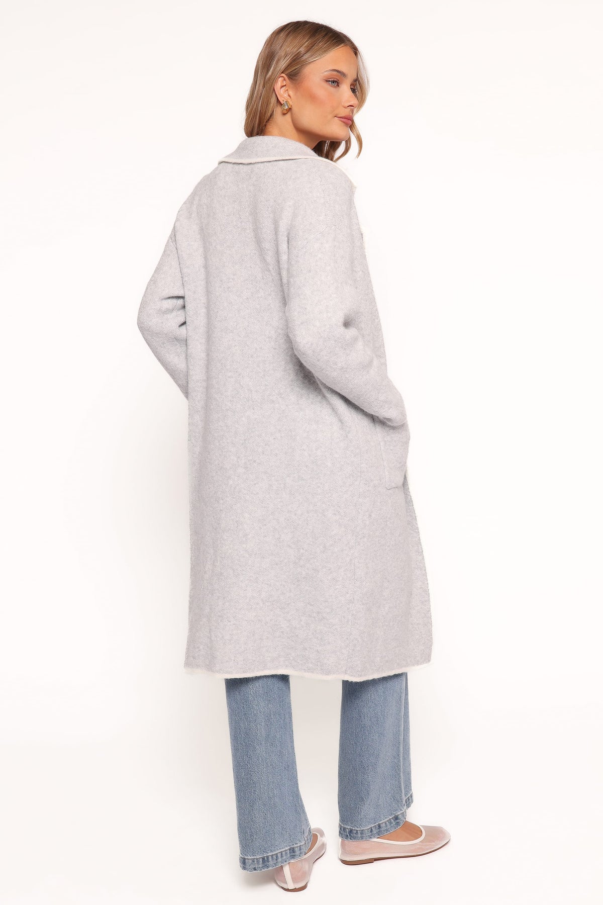 Katia Contrast Trim Coatigan in Light Grey – view 4 of 6
