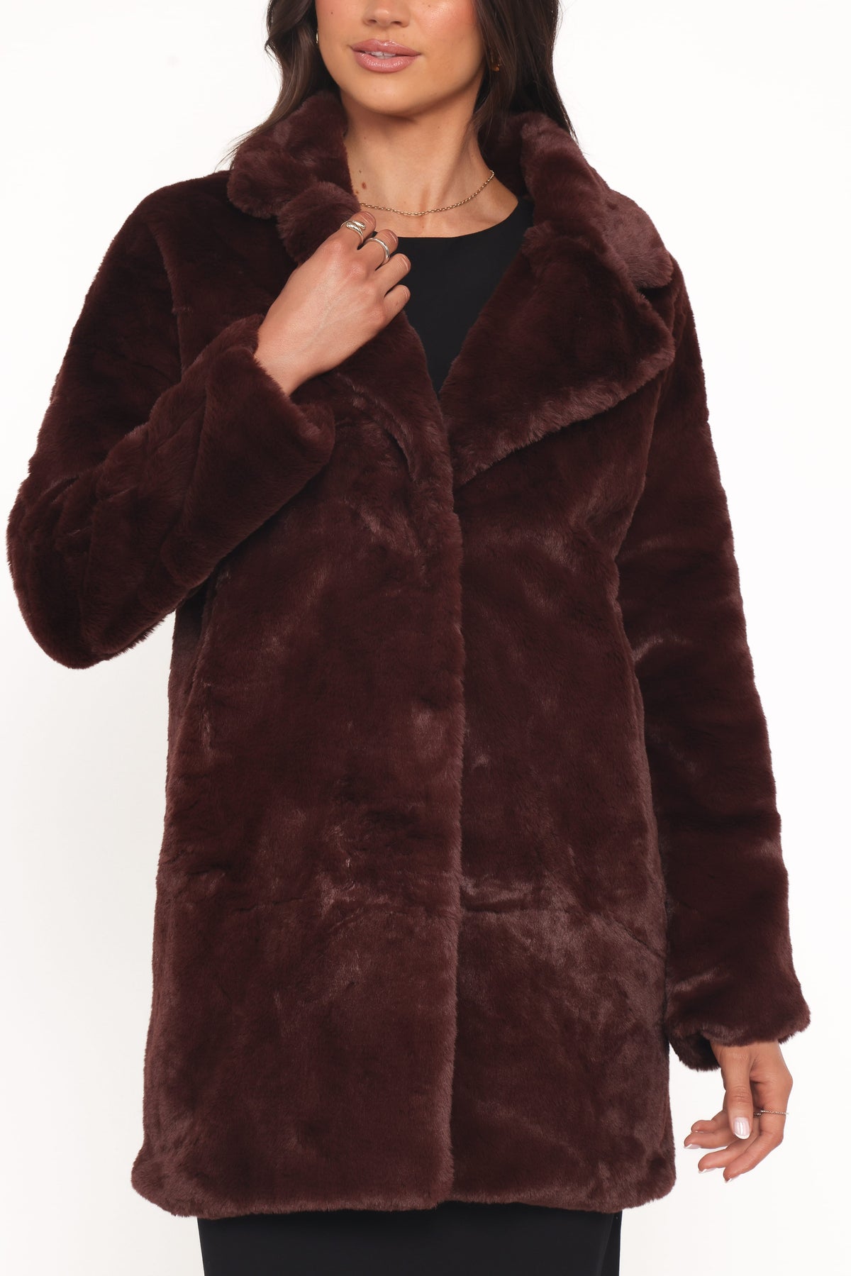Meeka Faux Fur Jacket in Burgundy – view 5 of 7