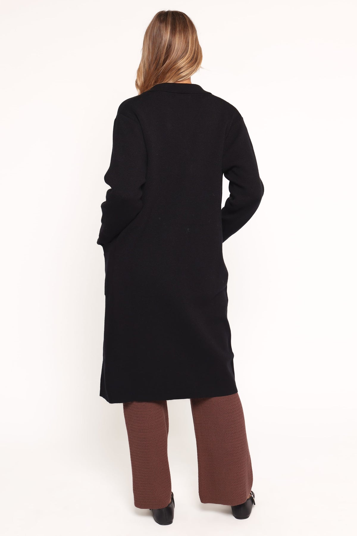 Venda Coatigan in Black – view 4 of 5