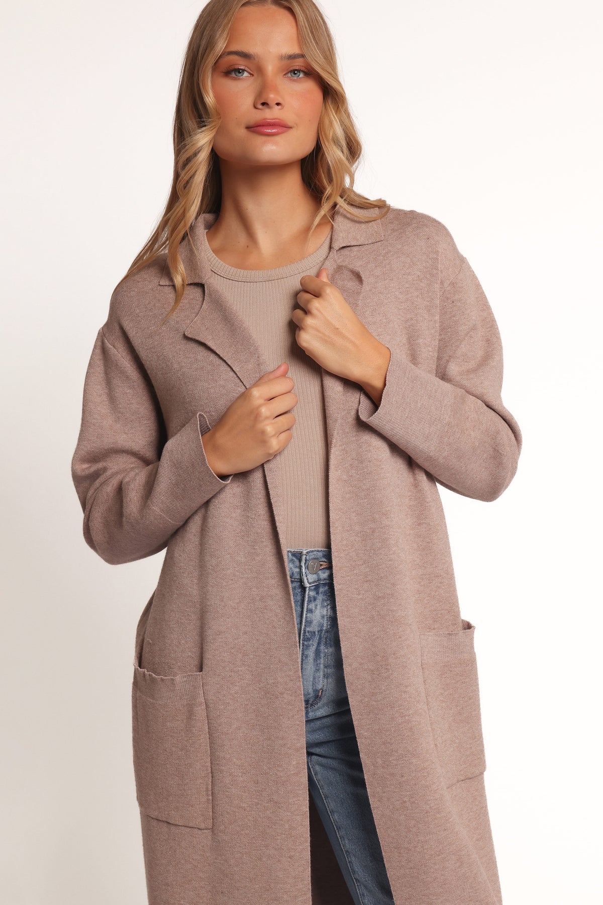 Venda Coatigan in Light Brown – view 3 of 7