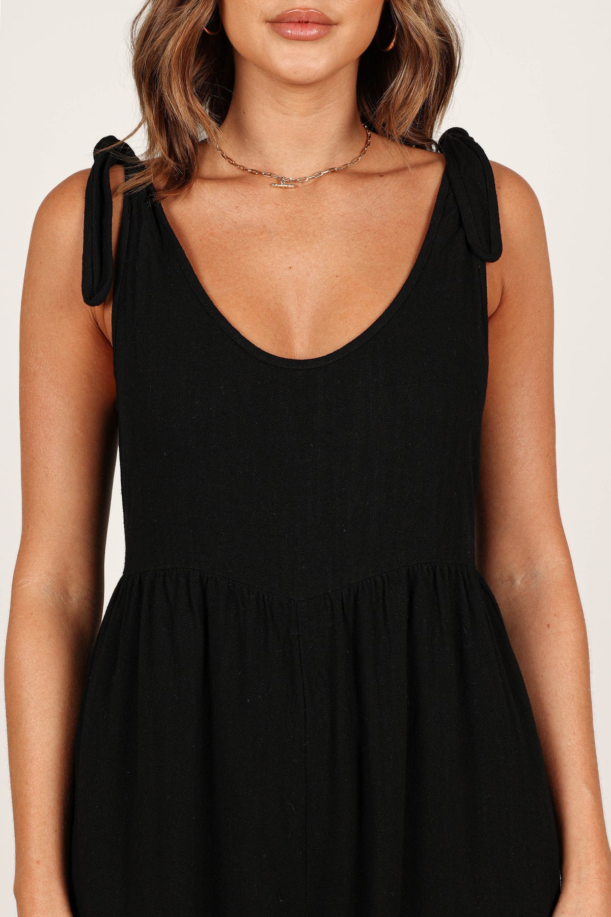Ayla Linen Jumpsuit in Black – view 2 of 6