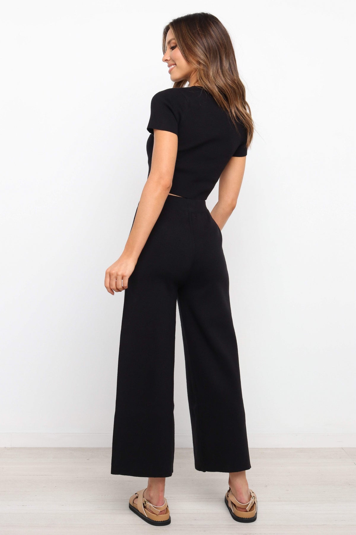 Ayers Set in Black – view 5 of 6