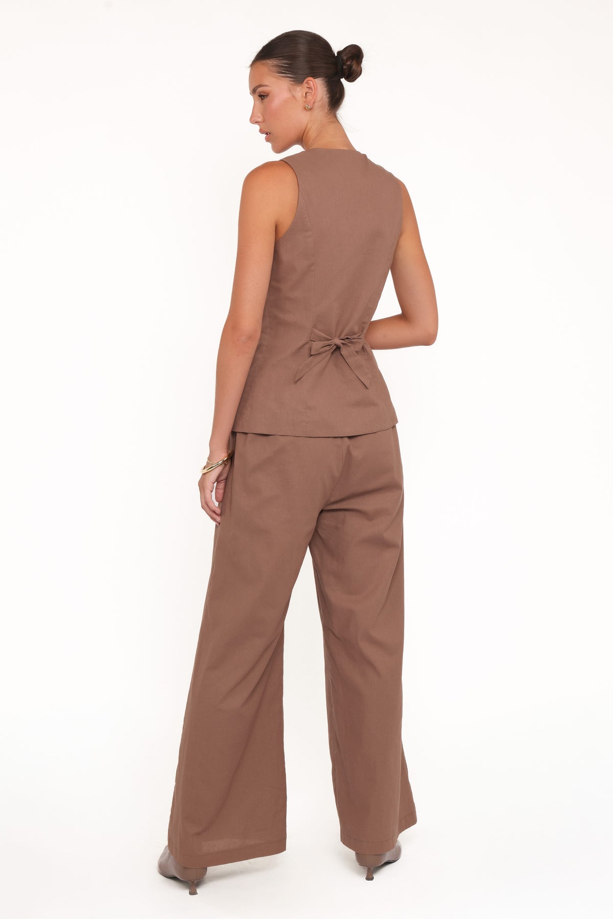 Caitlin Pant Set in Brown – view 5 of 10
