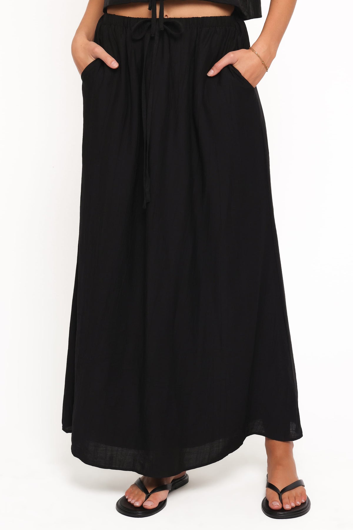 Captie Skirt Set in Black – view 3 of 7