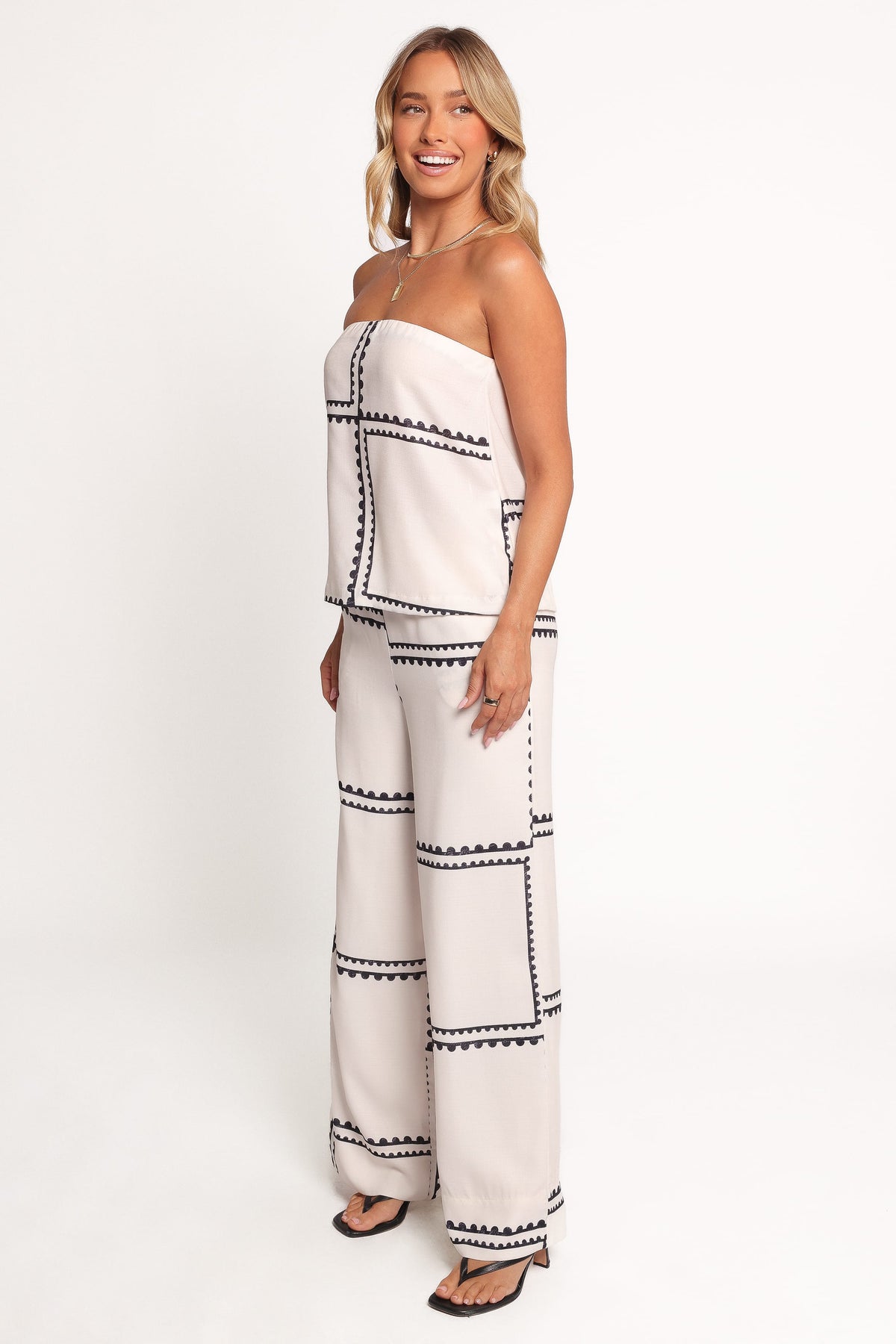 Ezra Pant Set in White – view 4 of 9