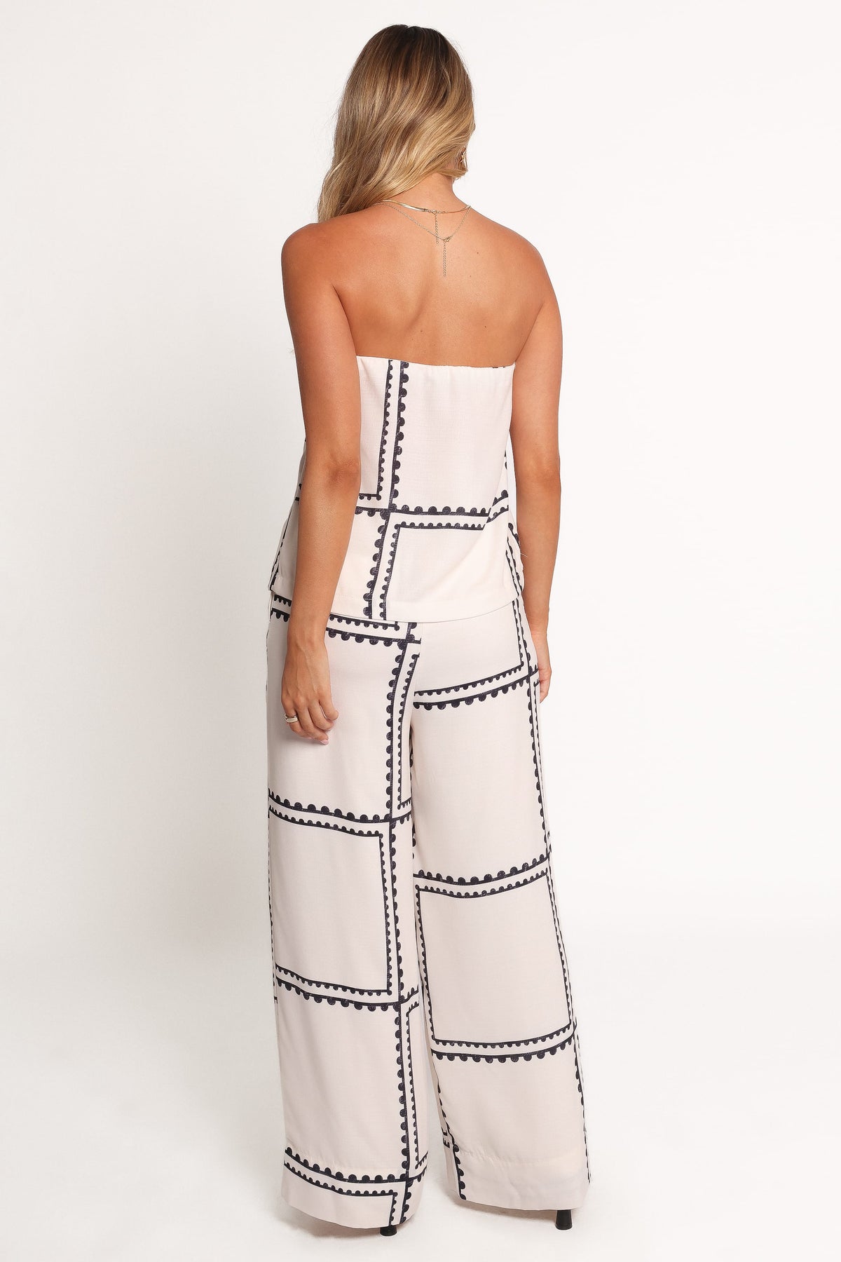 Ezra Pant Set in White – view 5 of 9