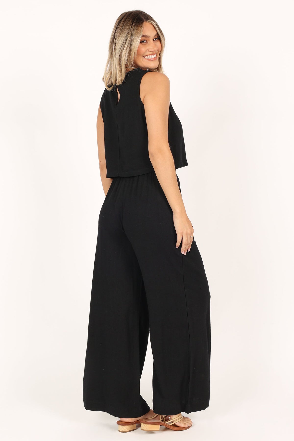 Marnie Set in Black – view 6 of 8