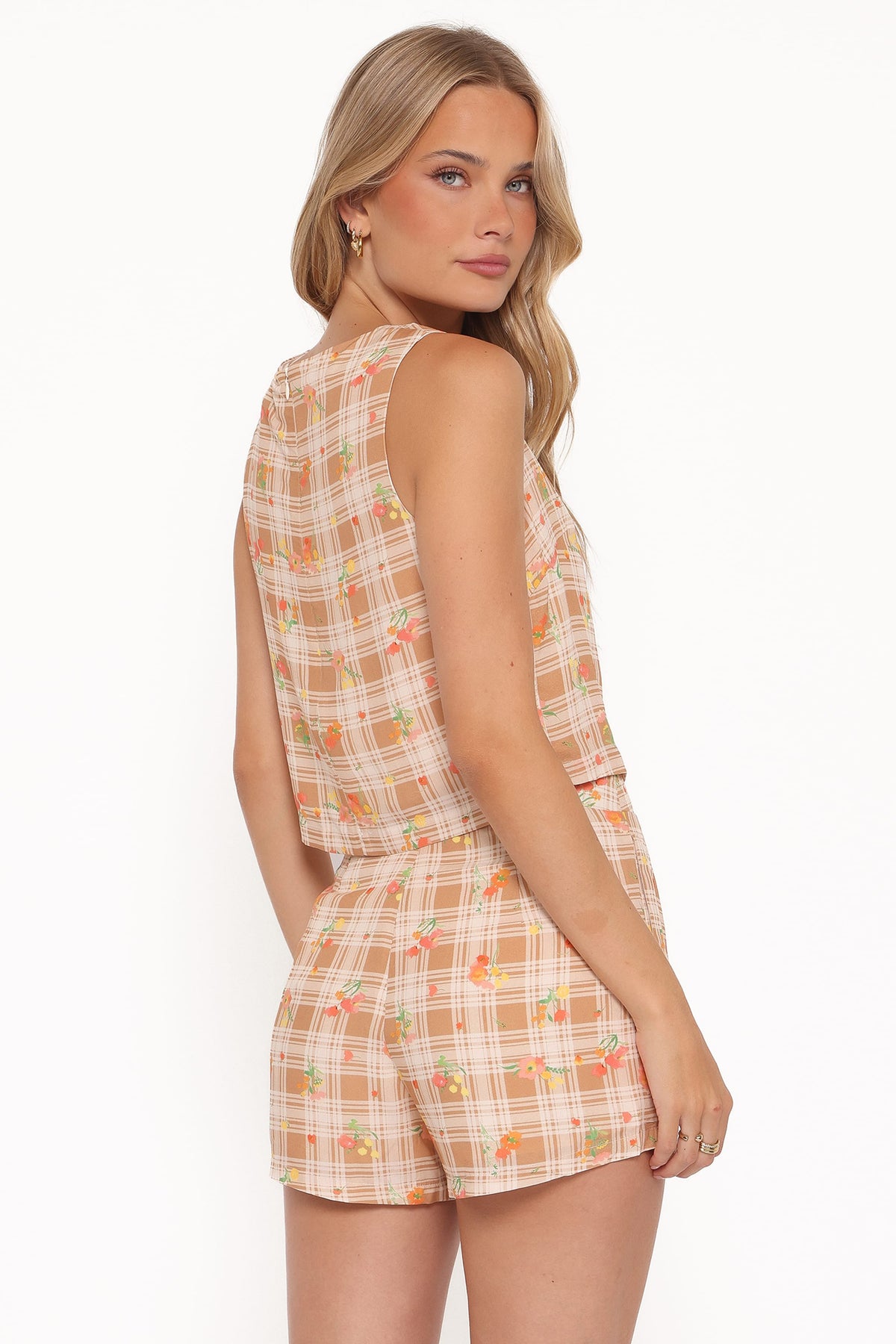 Michelle Short Set in Yellow Floral Gingham – view 5 of 9