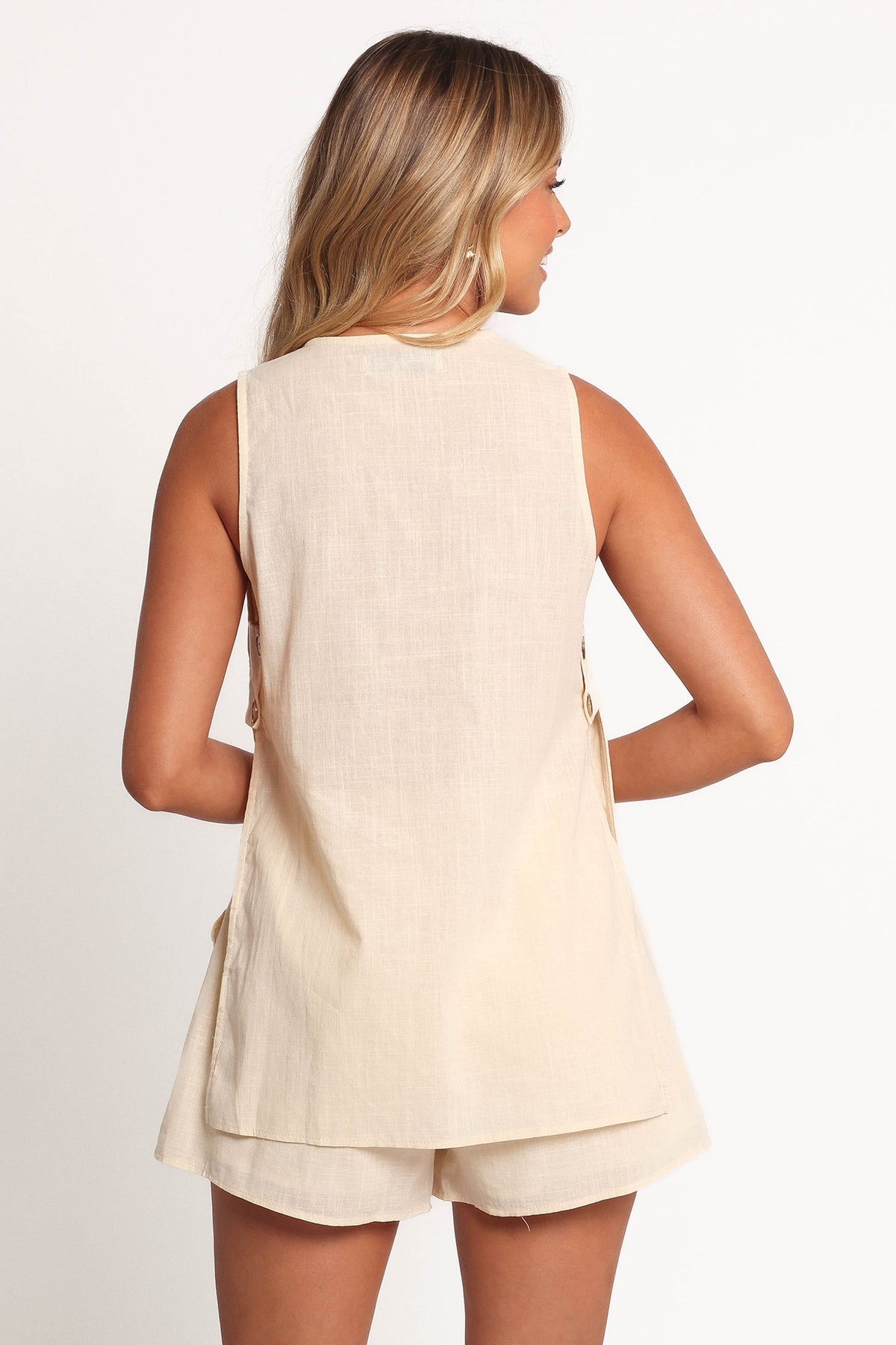 Miller Short Set in Butter Yellow – view 4 of 9