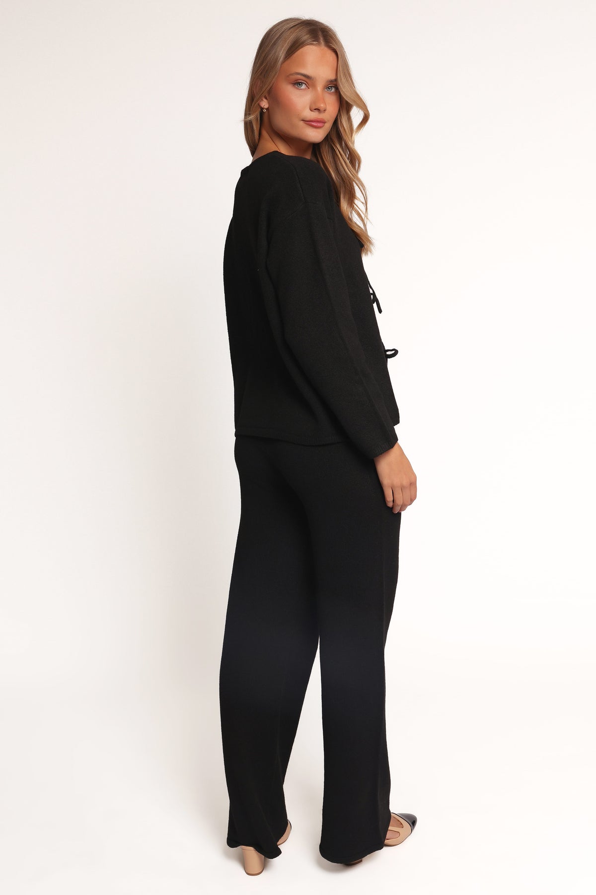 Odell Knit Set in Black – view 5 of 10
