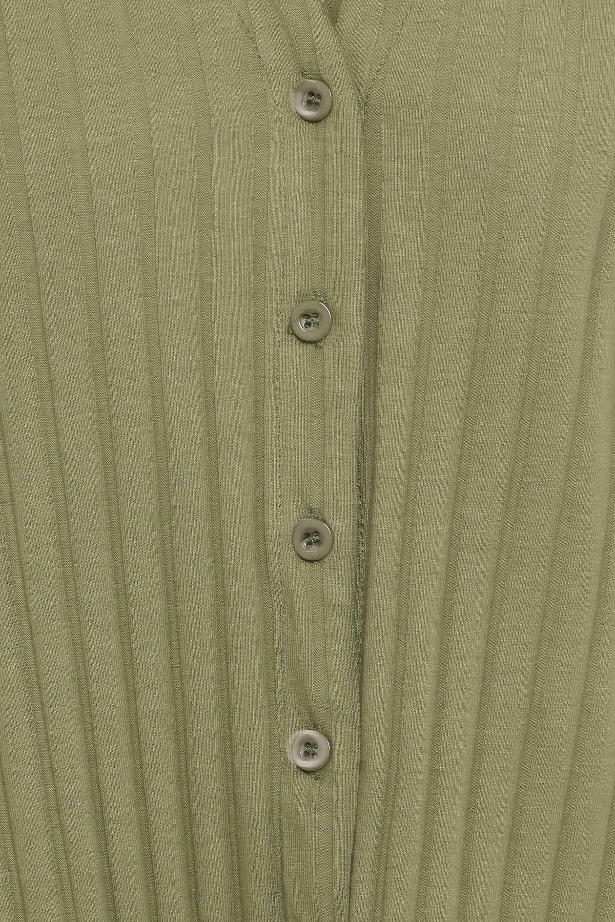 Phillipa Wide Ribbed Shirt Set in Olive – view 6 of 6