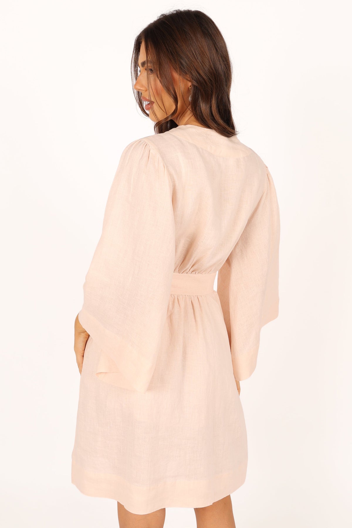 Nuala Linen Robe in Blush – view 8 of 10