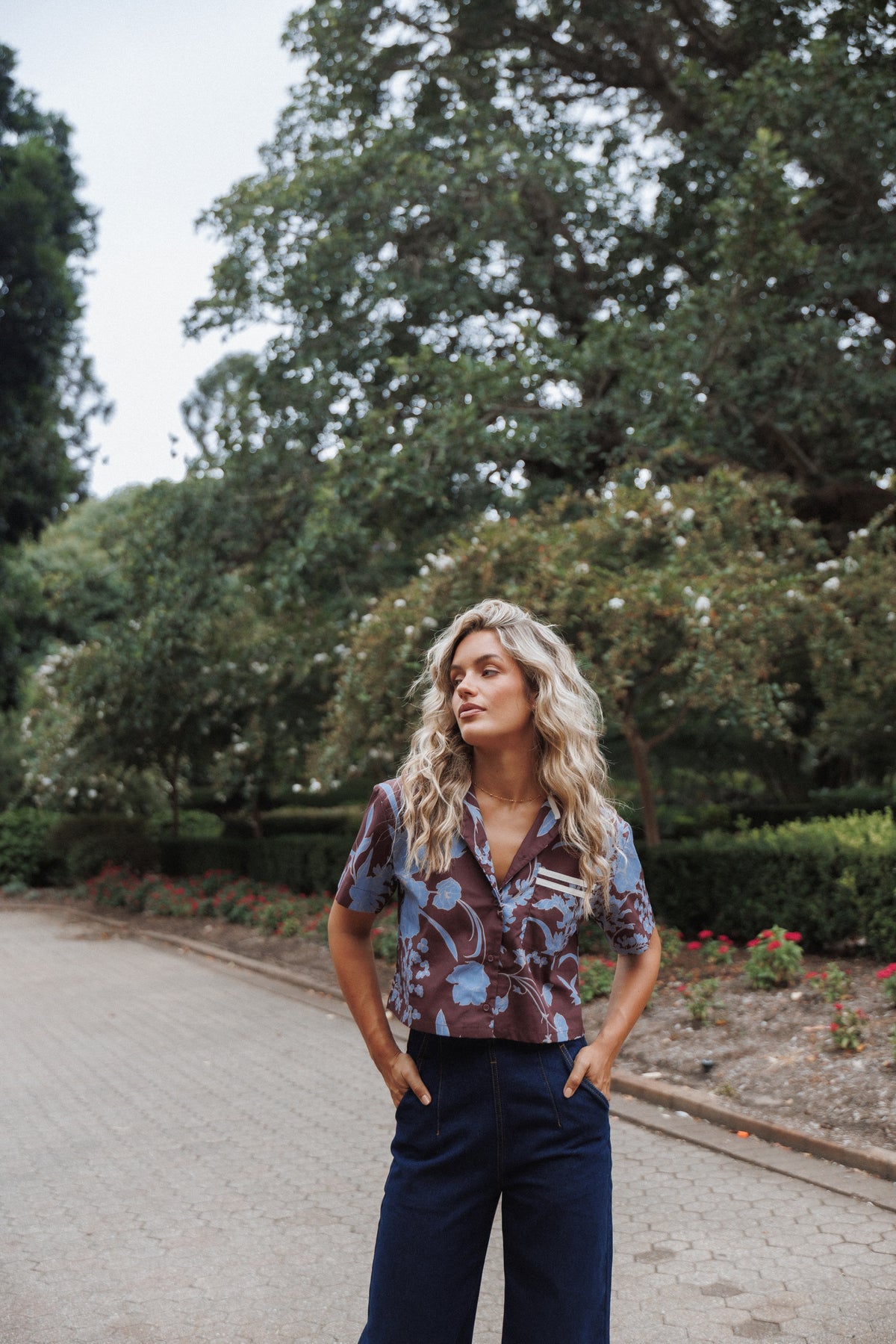 Aine Cropped Short Sleeve Shirt in Burgundy Floral – view 8 of 8