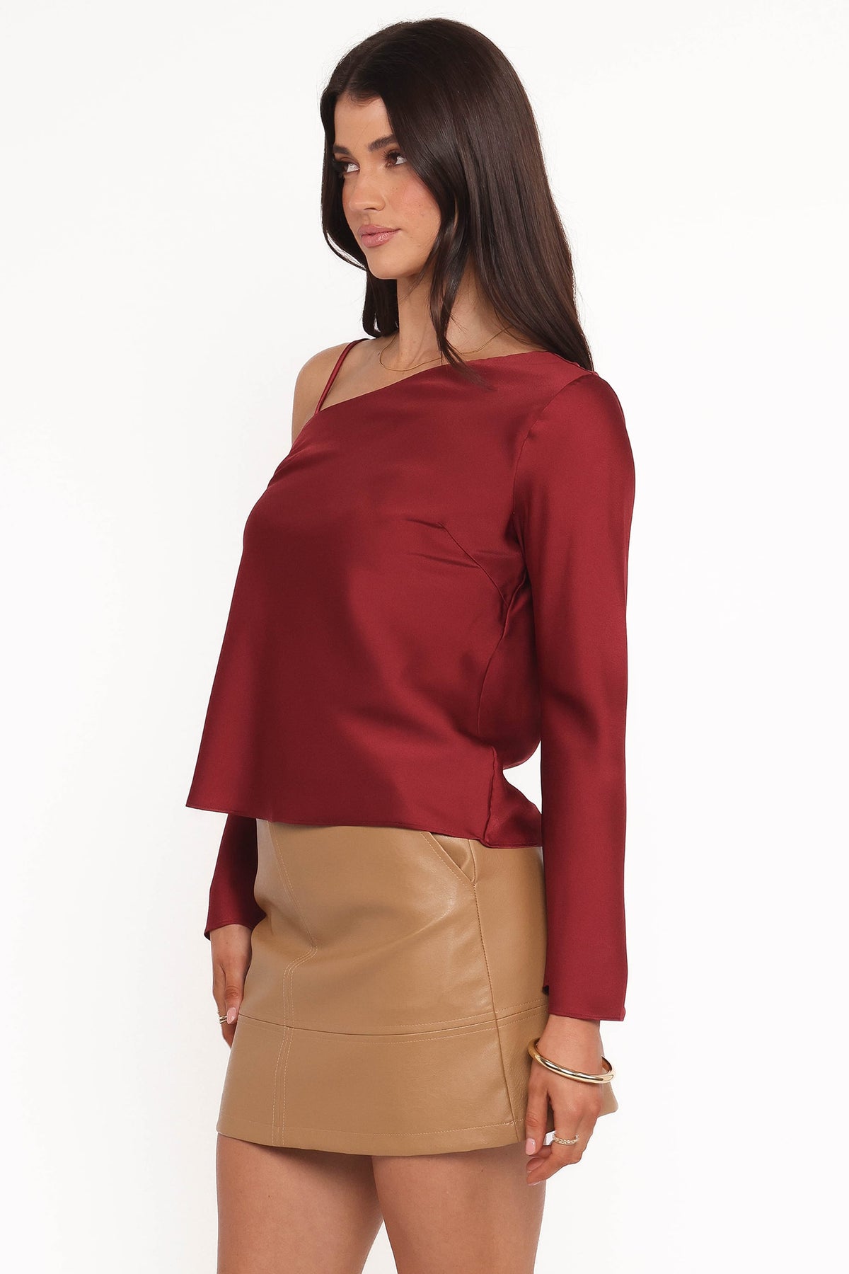 Brisa Off Shoulder Top in Cherry – view 3 of 7