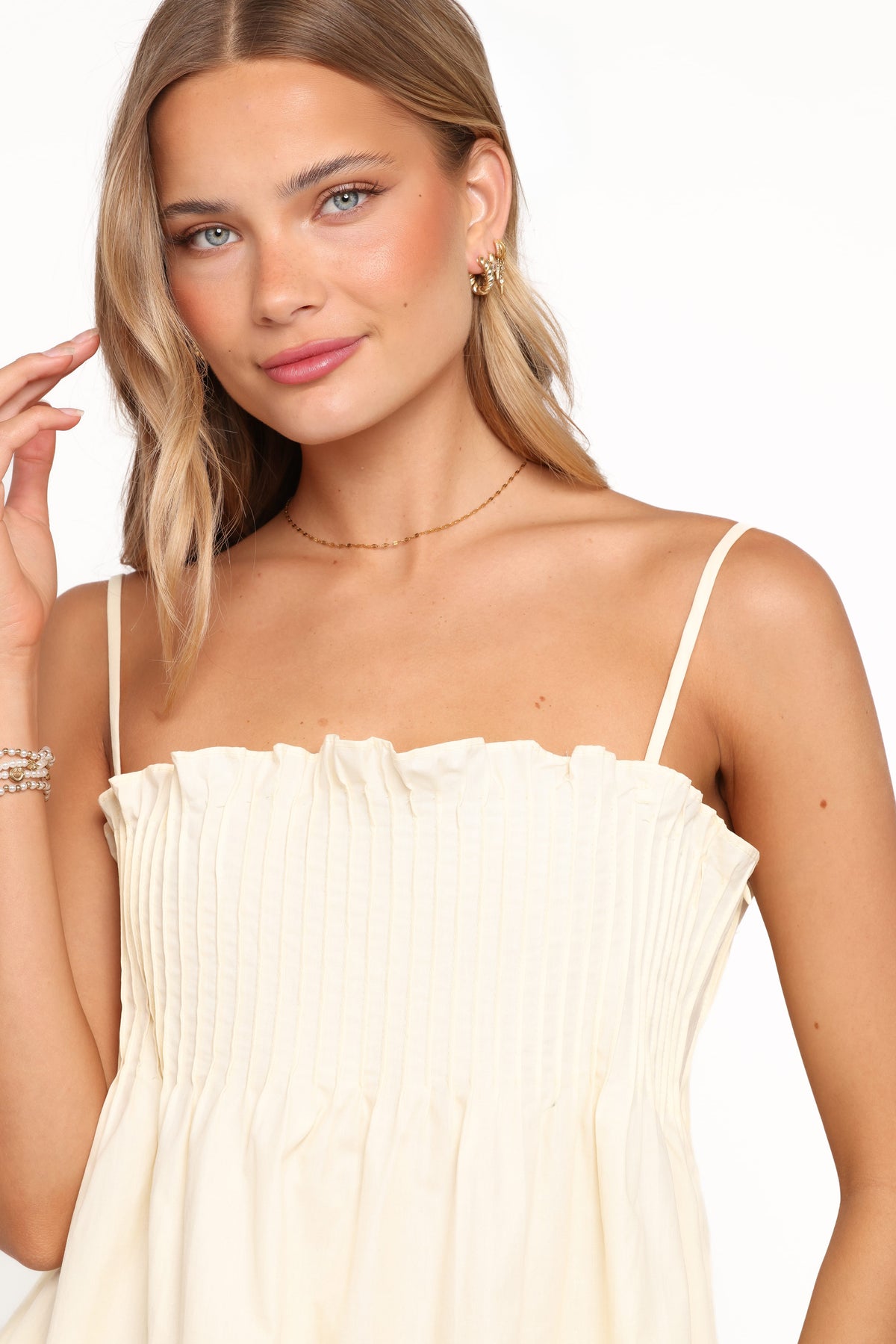 Carson Pleated Top in Butter Yellow – view 3 of 8