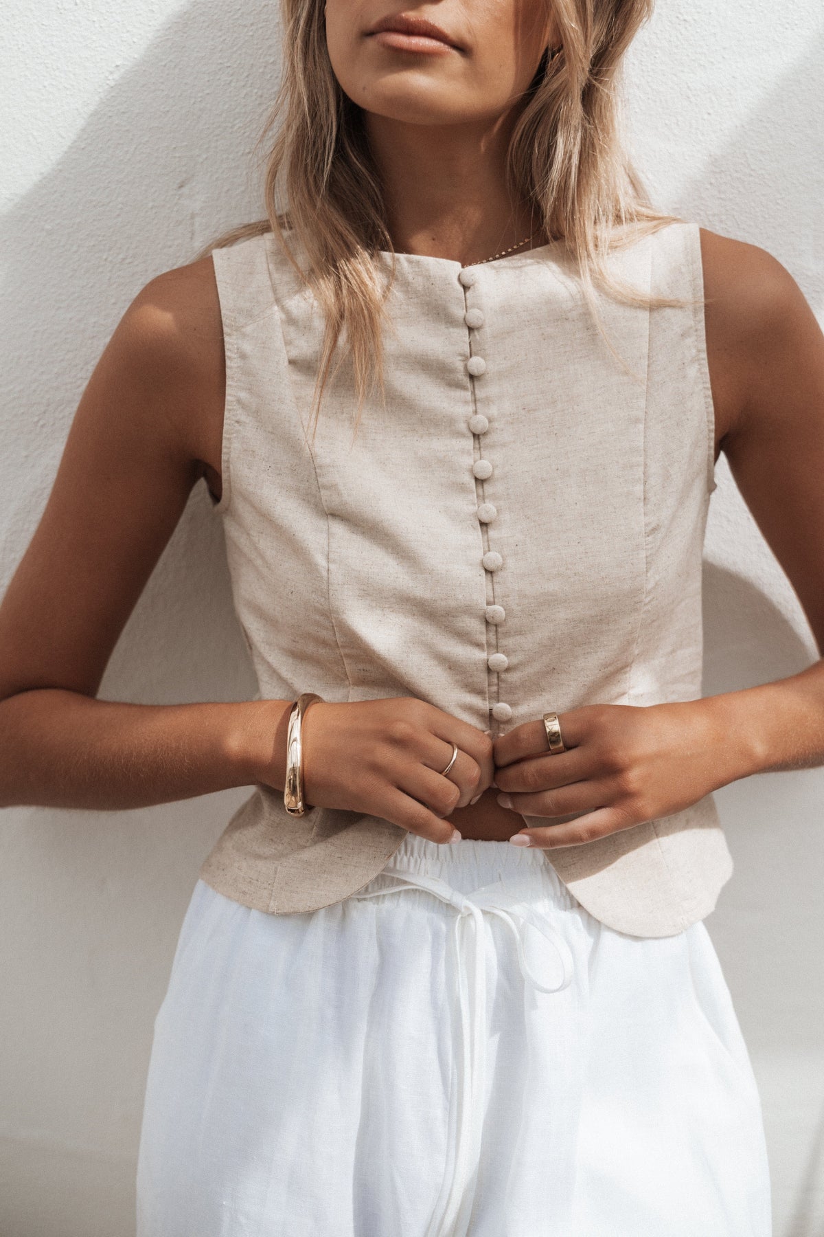Daniella Linen Vest in Oatmeal – view 2 of 9