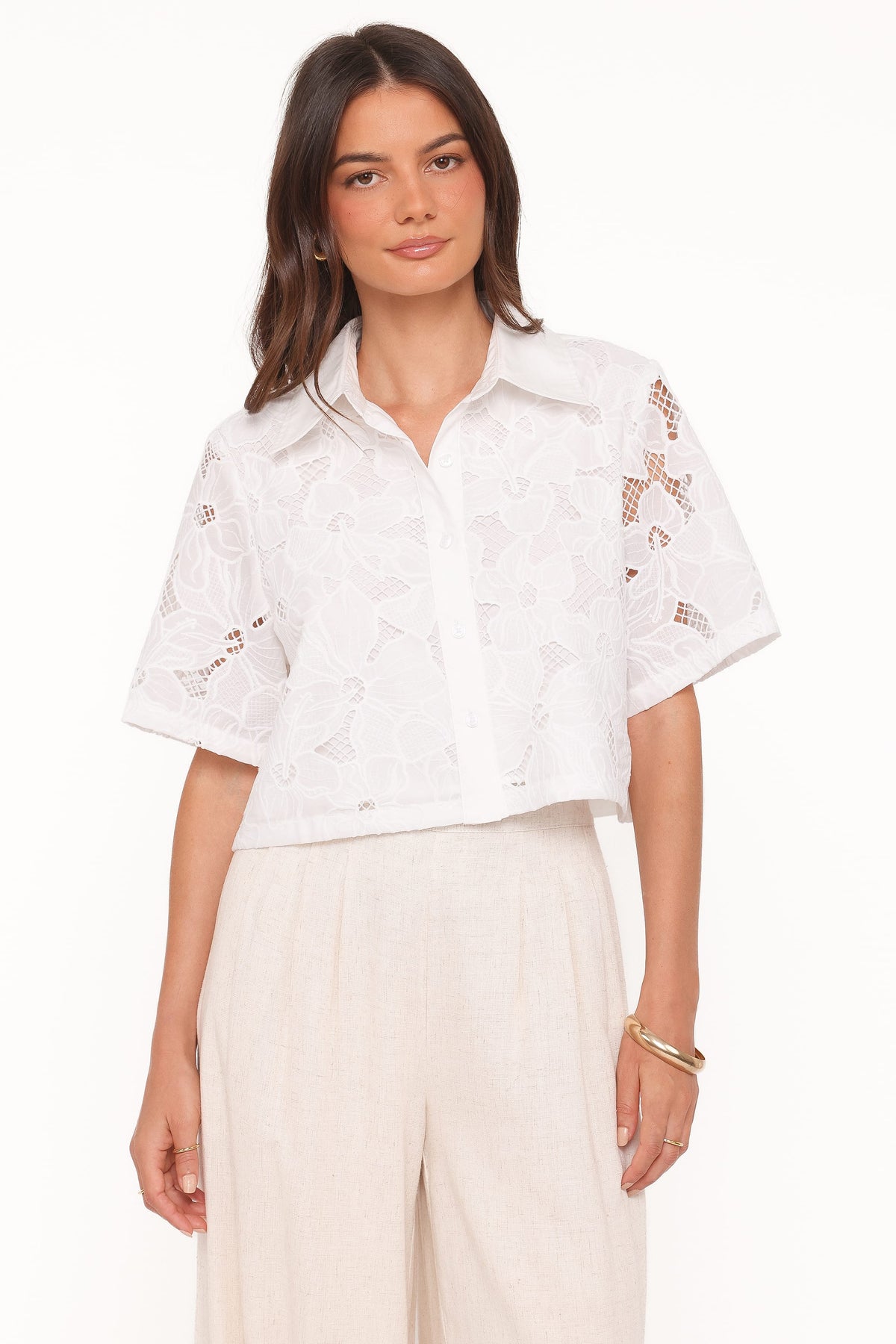 Fidelma Cropped Shirt in White – view 2 of 6