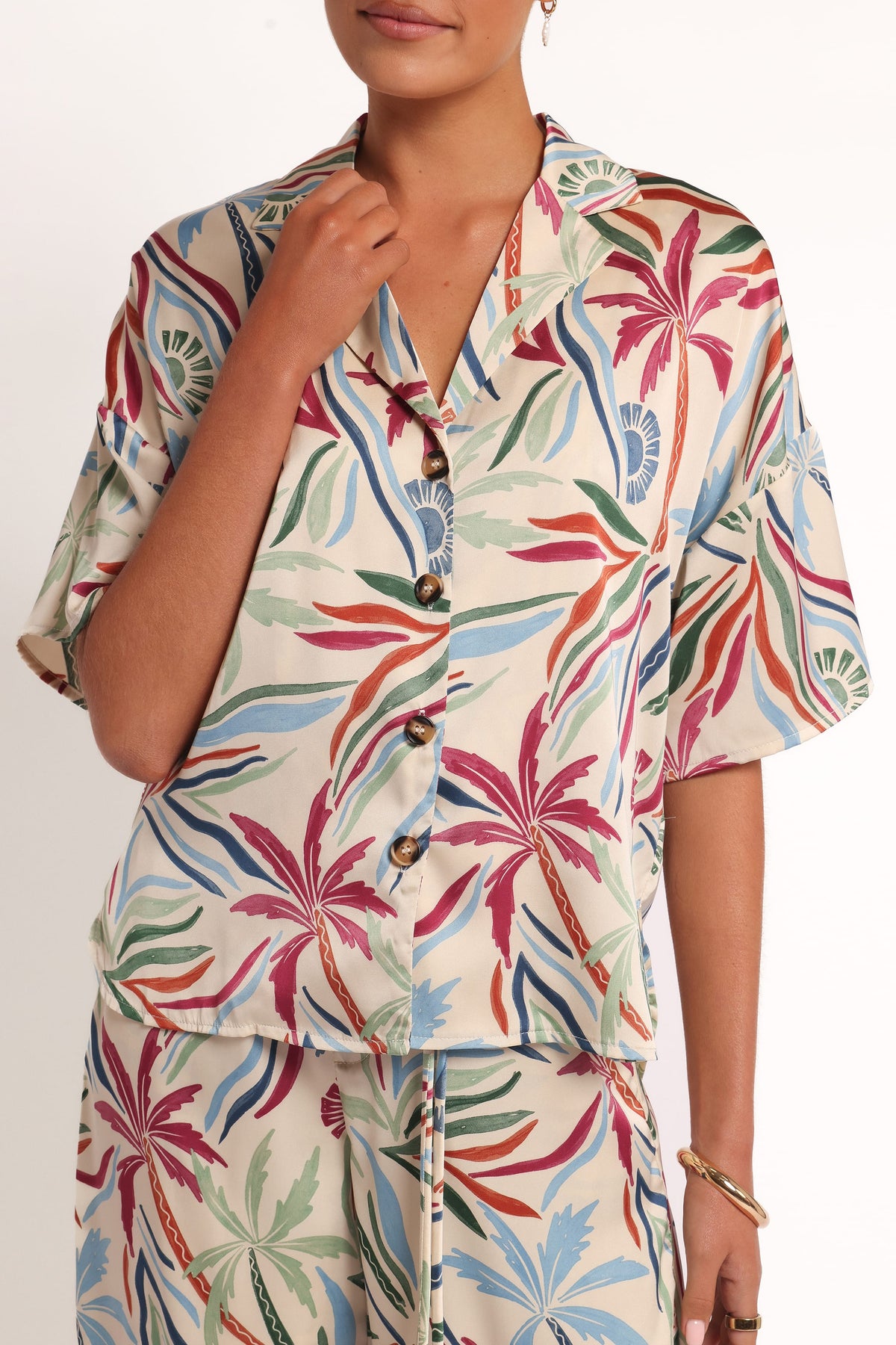 Illoura Short Sleeve Shirt in Tahitian Tide – view 6 of 8