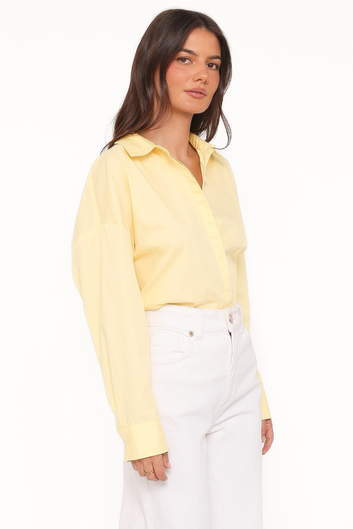 Inez Scallop Shirt in Yellow – view 4 of 7