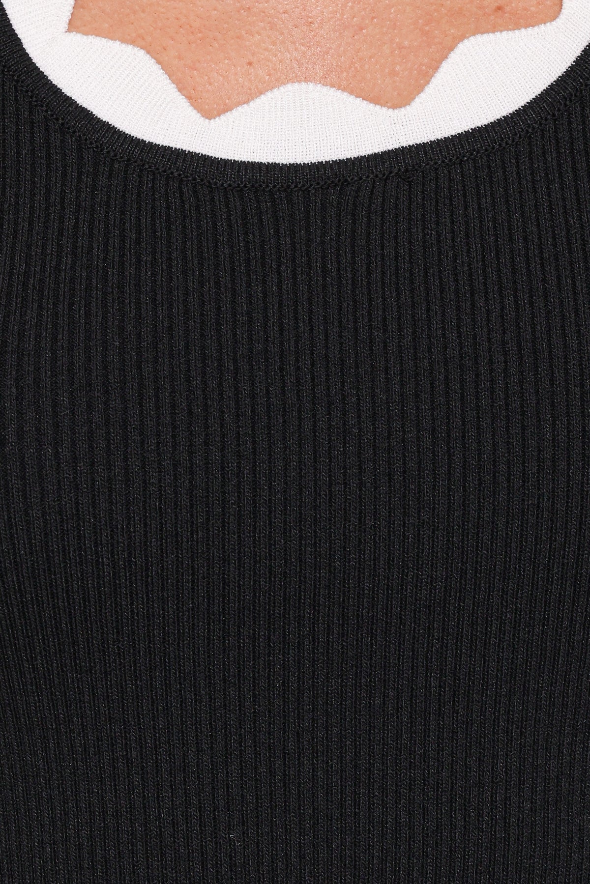Johnson Scalloped Trim Tank in Black White – view 6 of 6