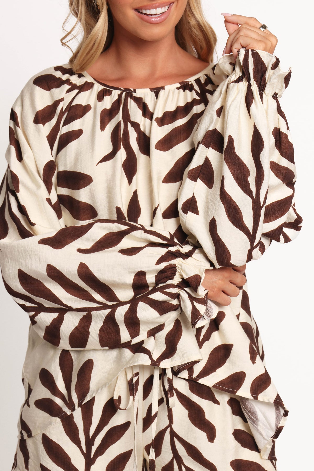 July Long Sleeve Smock Top in Brown Palm – view 7 of 9