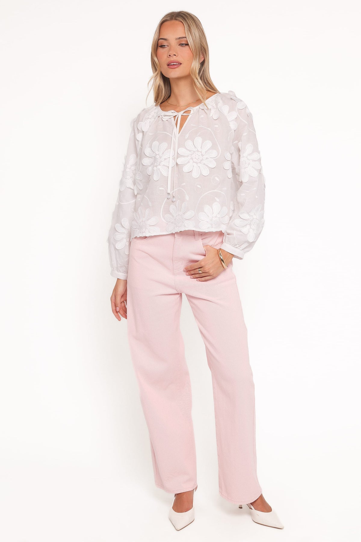 Leire Embroidered Blouse in White – view 5 of 6