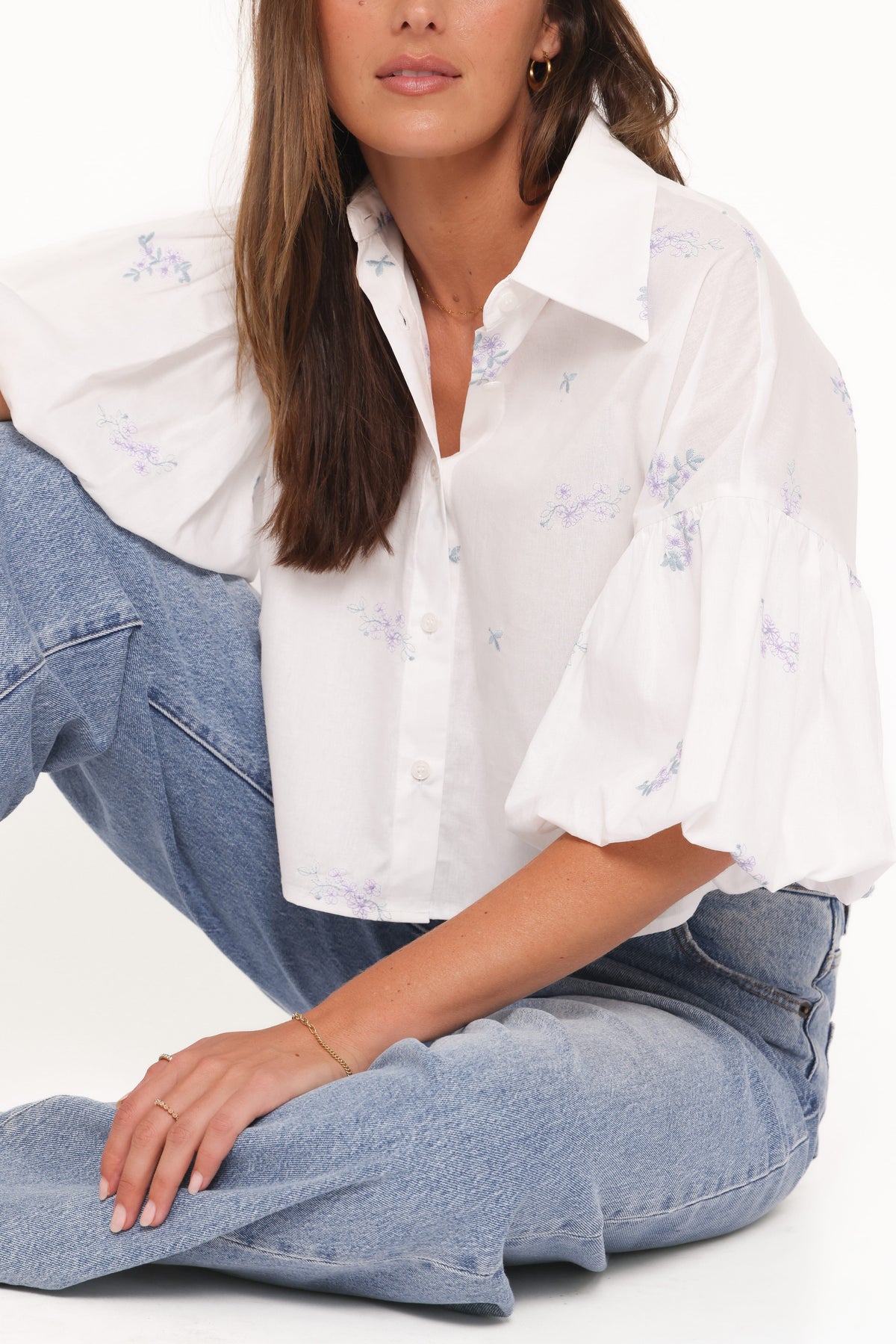 Luneth Button Up Blouse in White – view 4 of 7