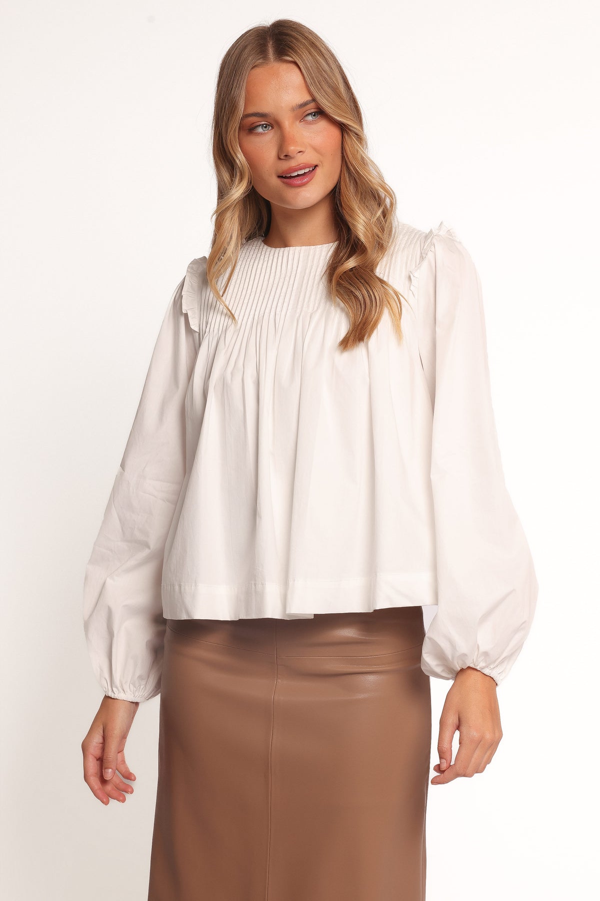 Melba Blouse in White – view 2 of 9