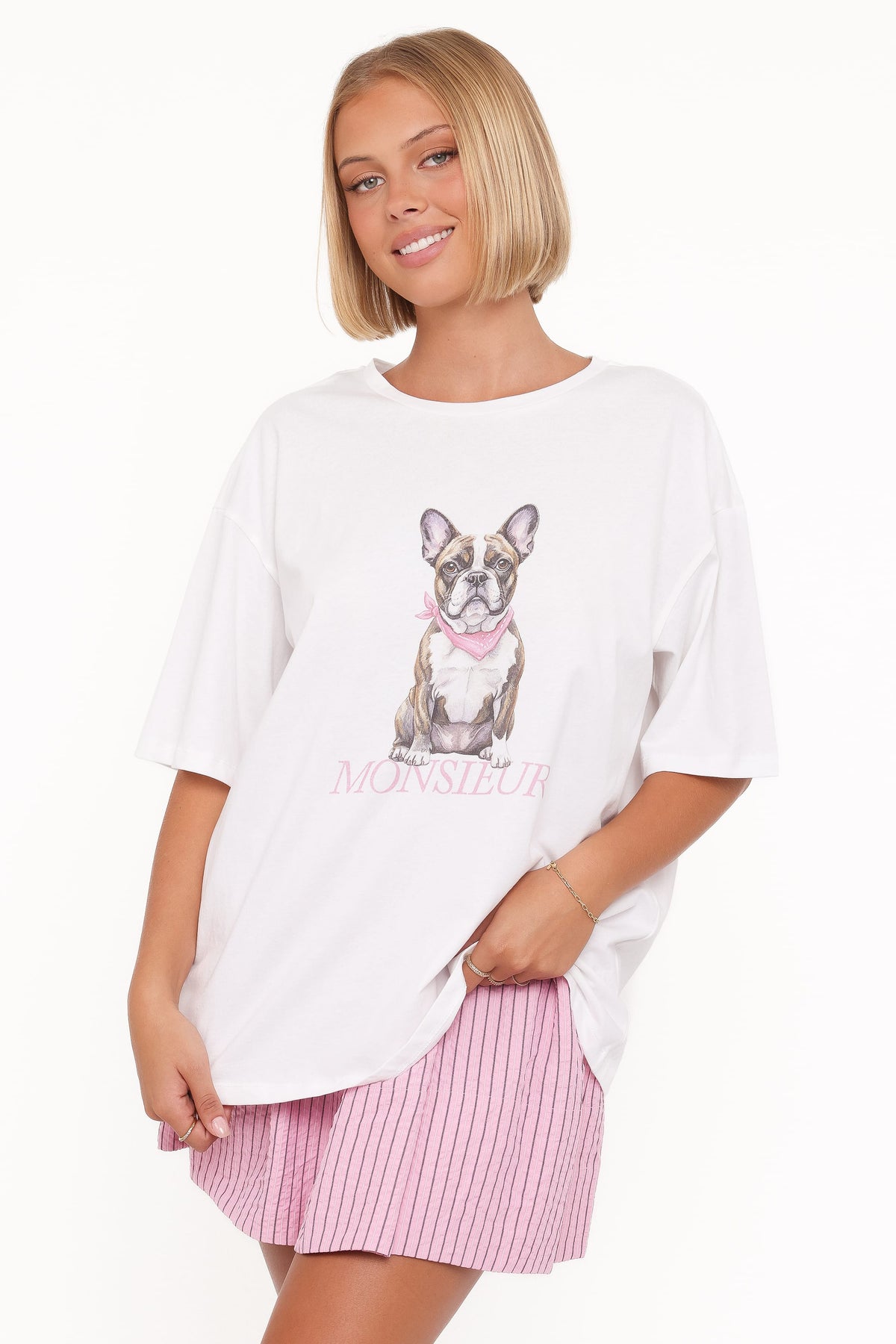 Monsieur Tee in White – view 2 of 7