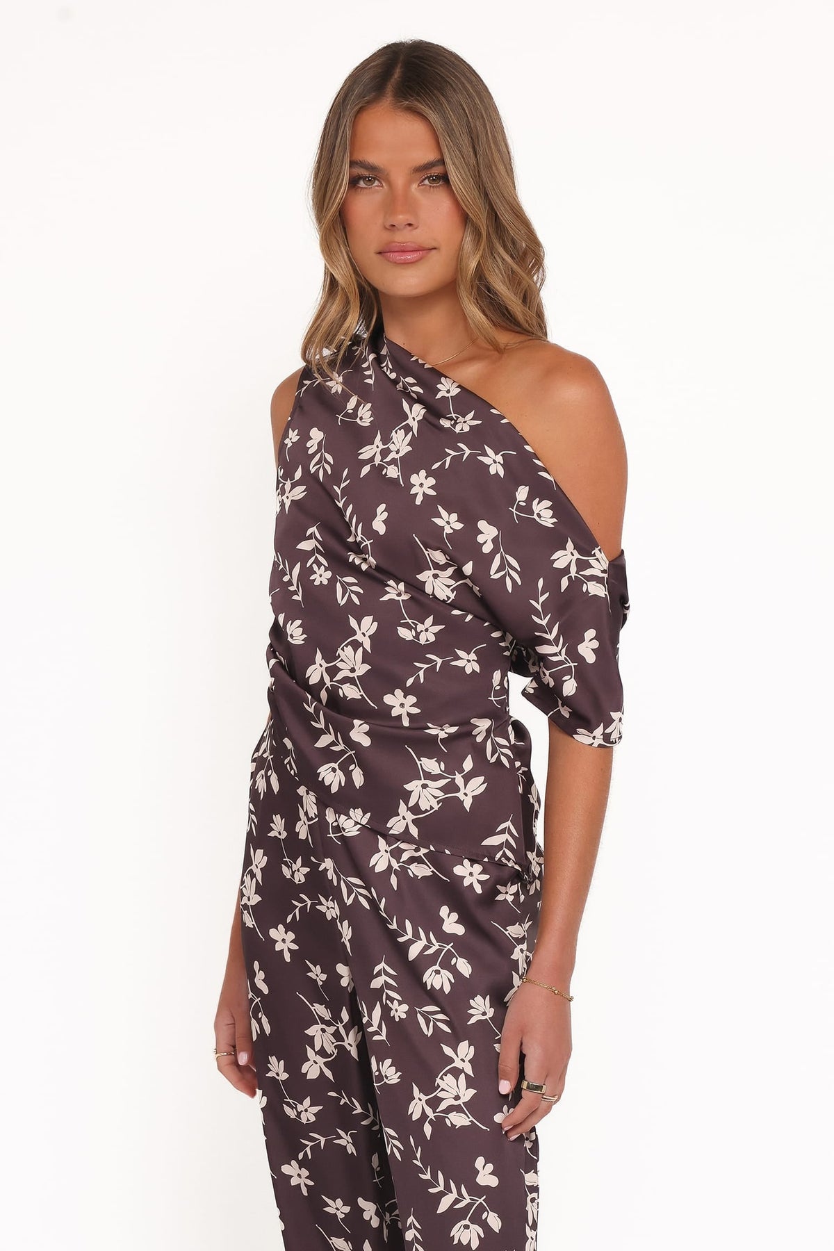 Romola Off Shoulder Top in Brown Cream Floral – view 5 of 8