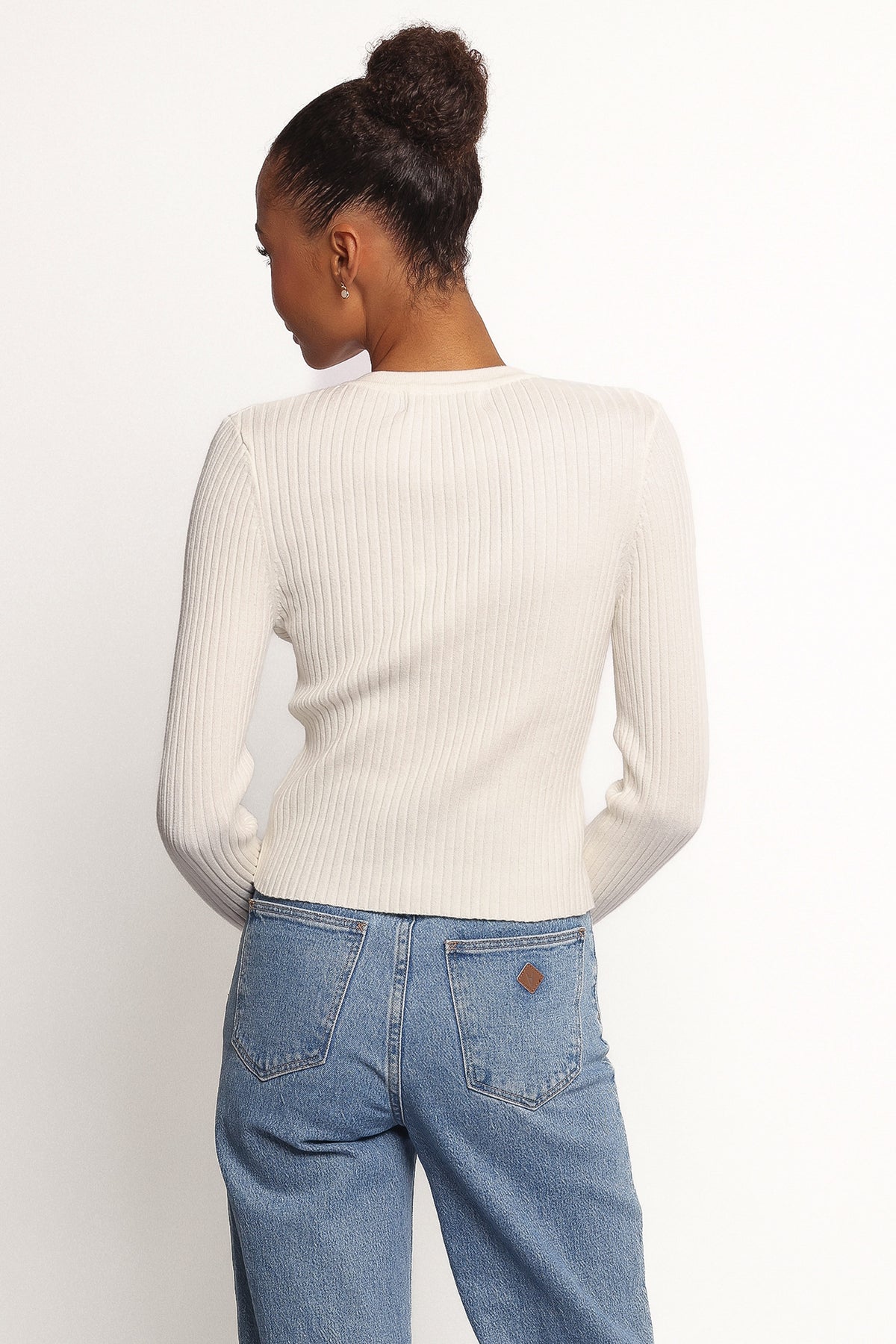 Searie Ribbed Cardigan Top in Cream – view 4 of 9
