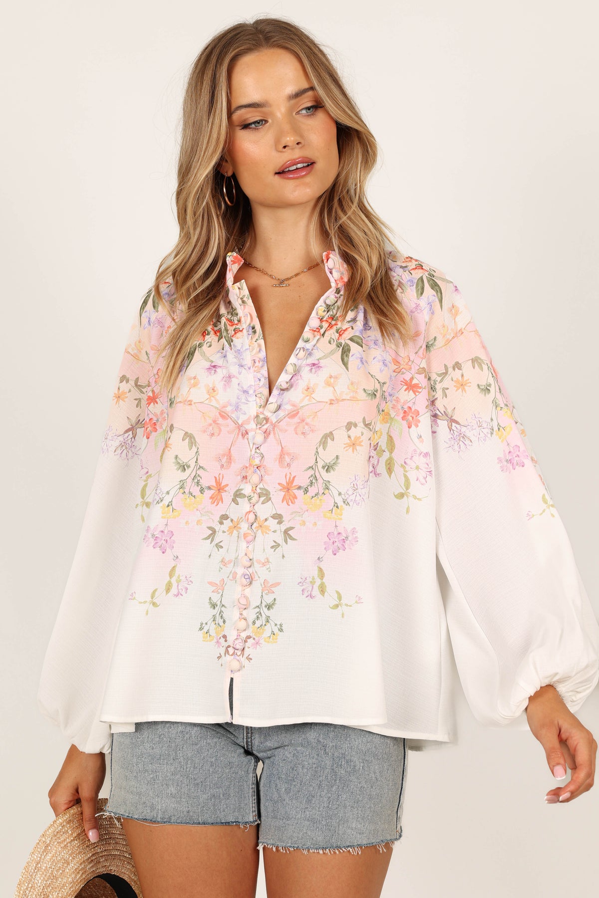 Tiarna Shirt in White Floral – view 3 of 10