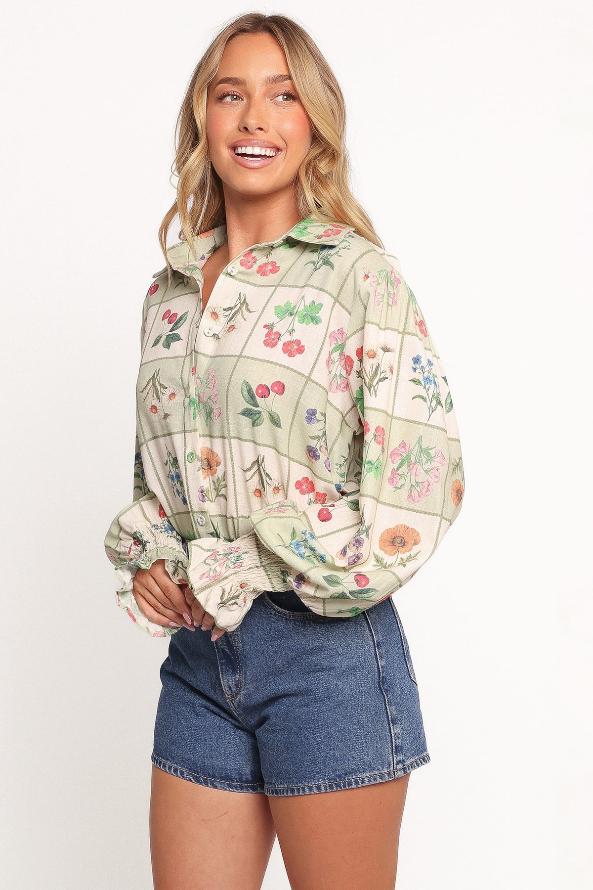 Tomi Long Sleeve Shirt in Flower Market – view 4 of 8