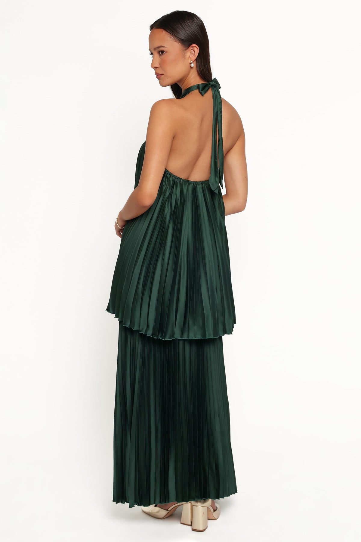 Darina Pleated Skirt Set in Olive – view 4 of 9