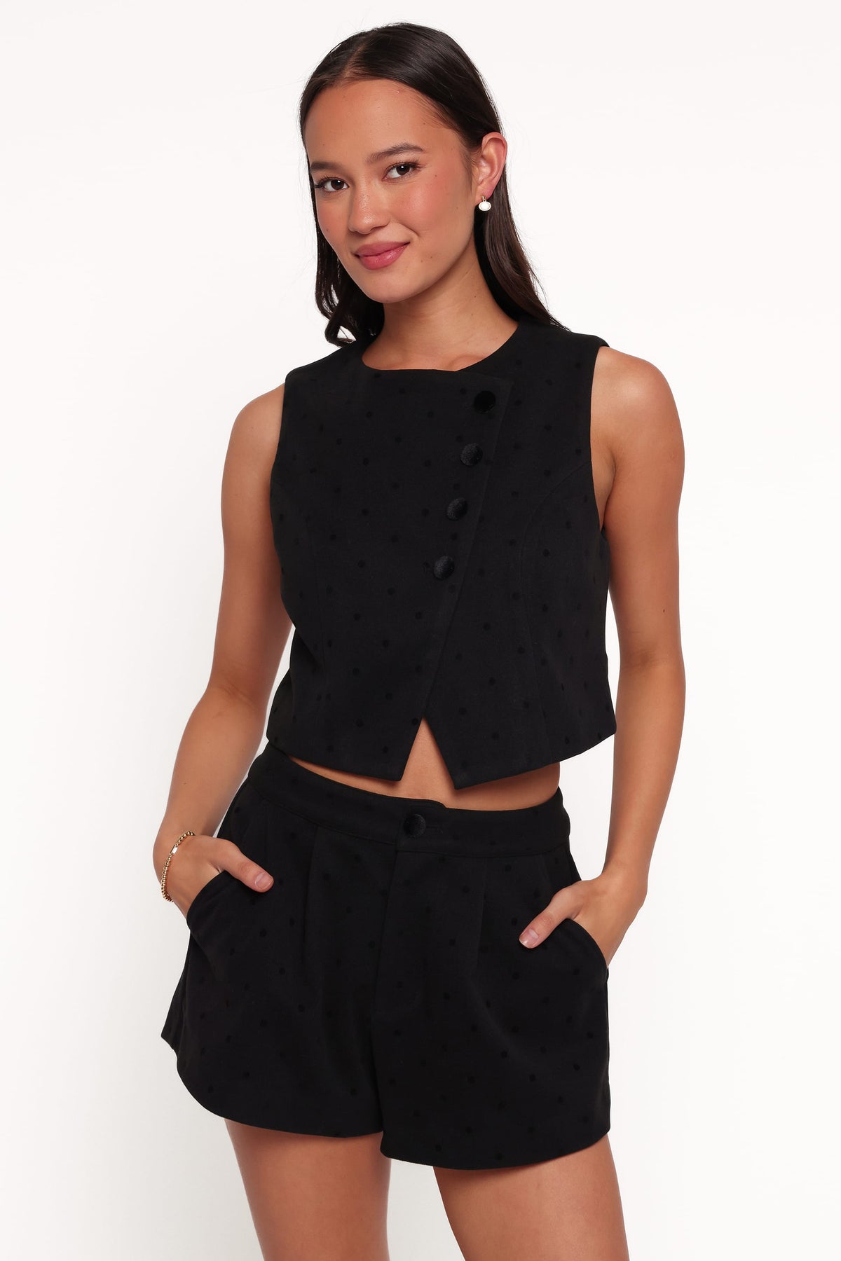 Rumi Short Set in Black – view 5 of 7