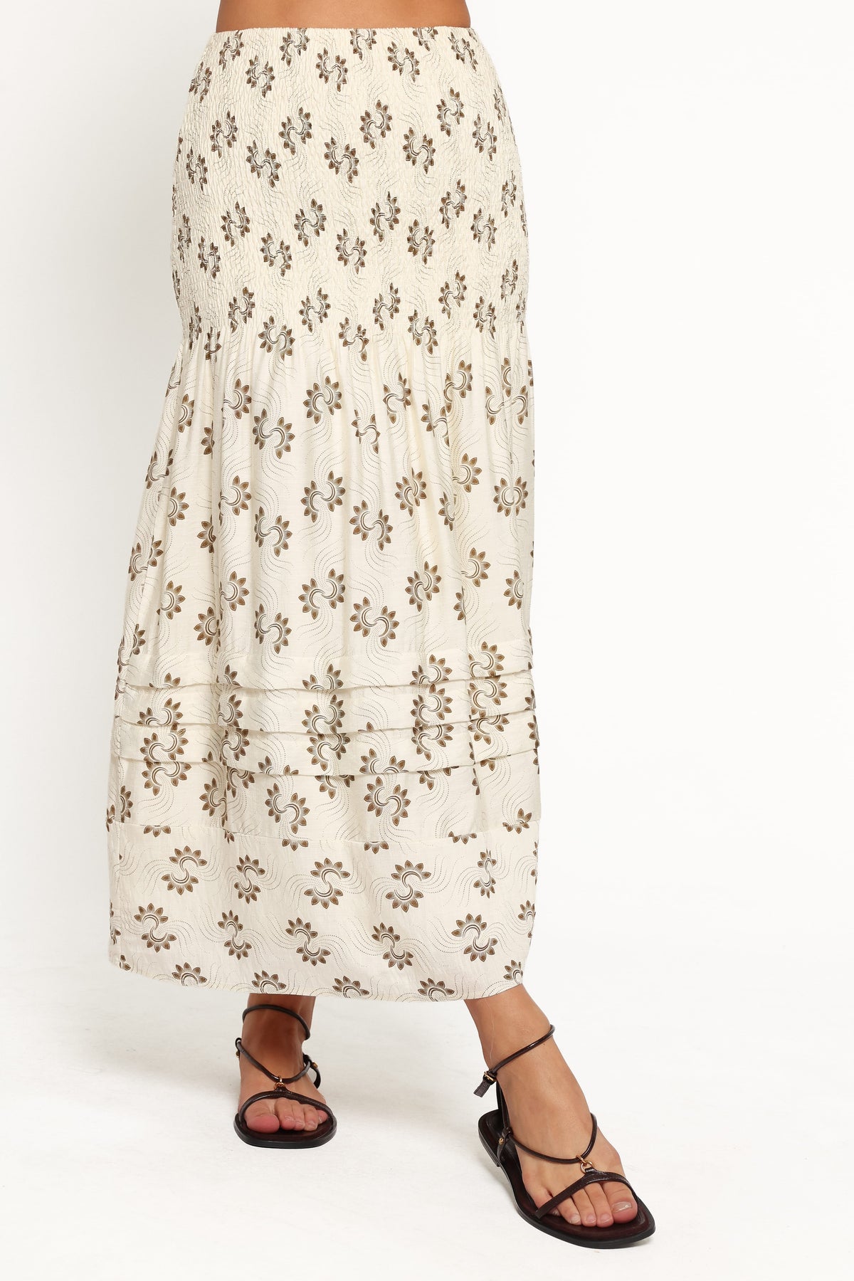 Sofia Skirt Set in Cream – view 6 of 7