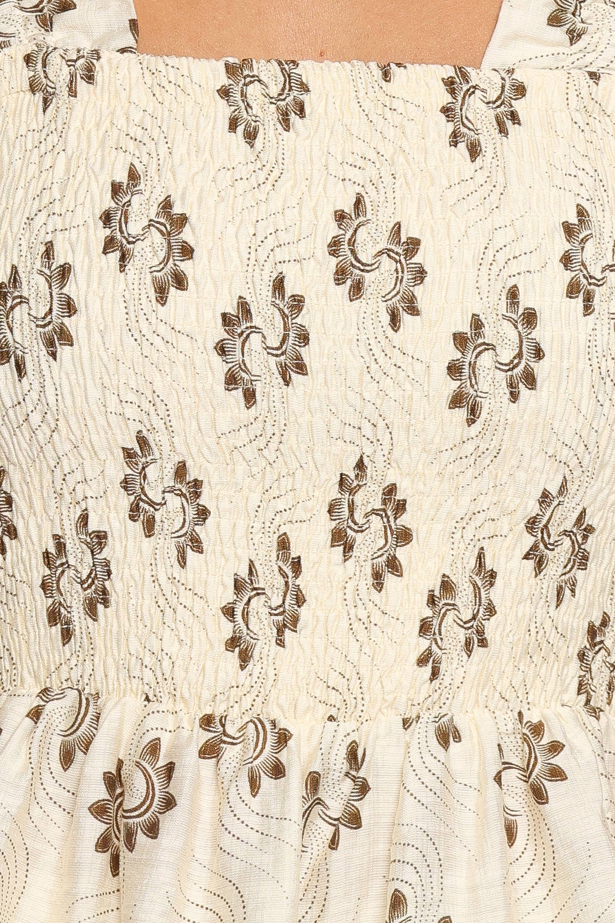 Sofia Skirt Set in Cream – view 7 of 7