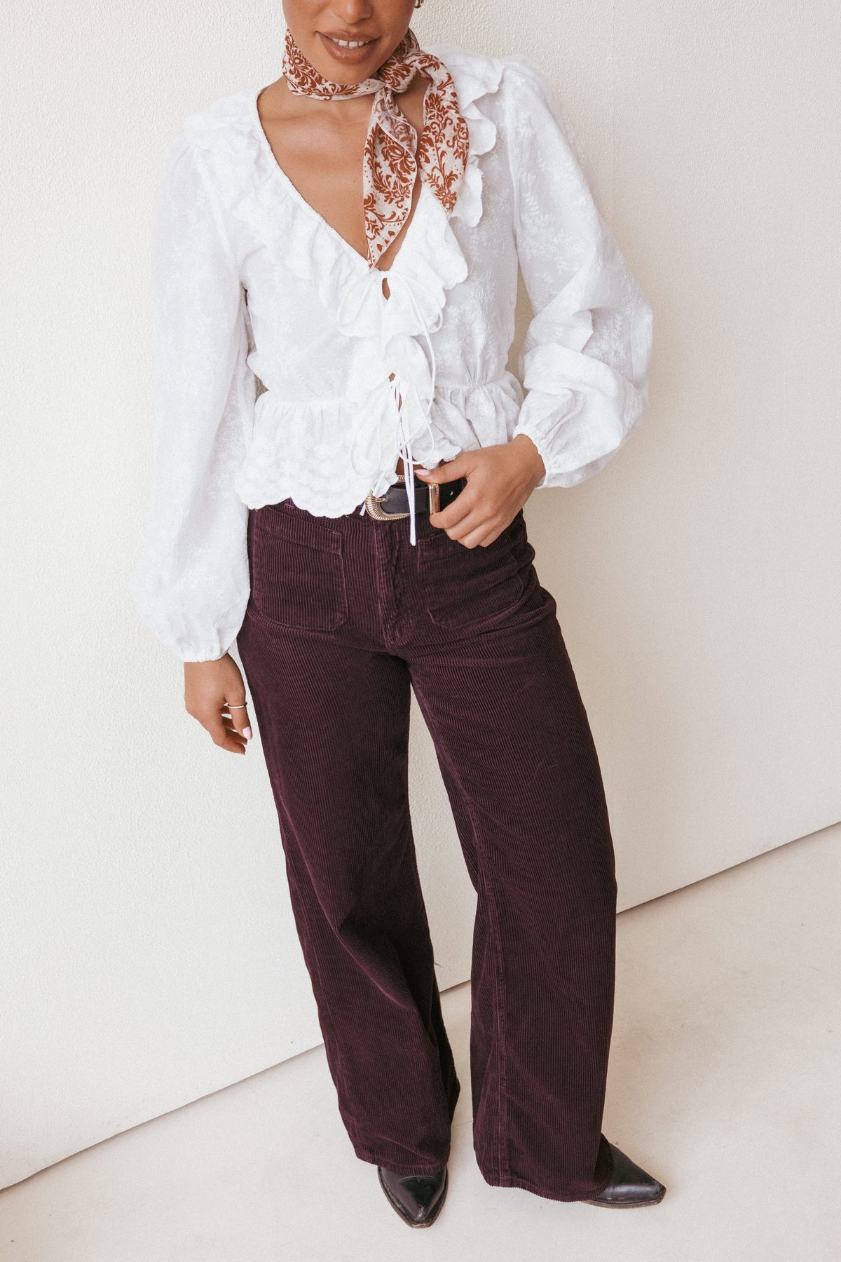 Issy Top in White – view 1 of 7