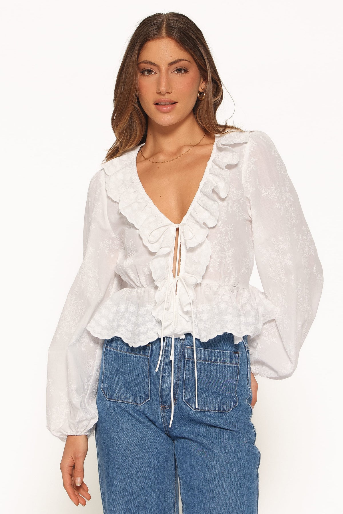 Issy Top in White – view 2 of 7