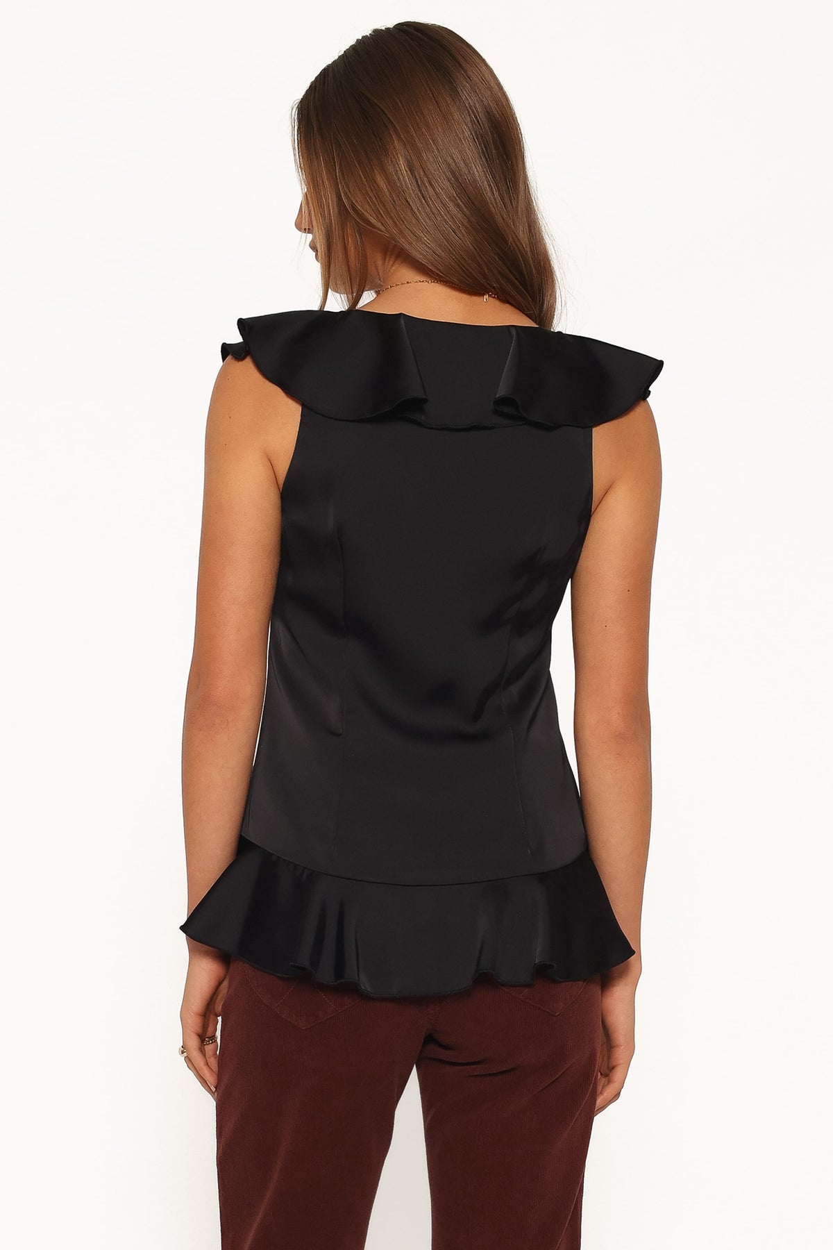 Orelia Ruffle Front Top in Black – view 4 of 6